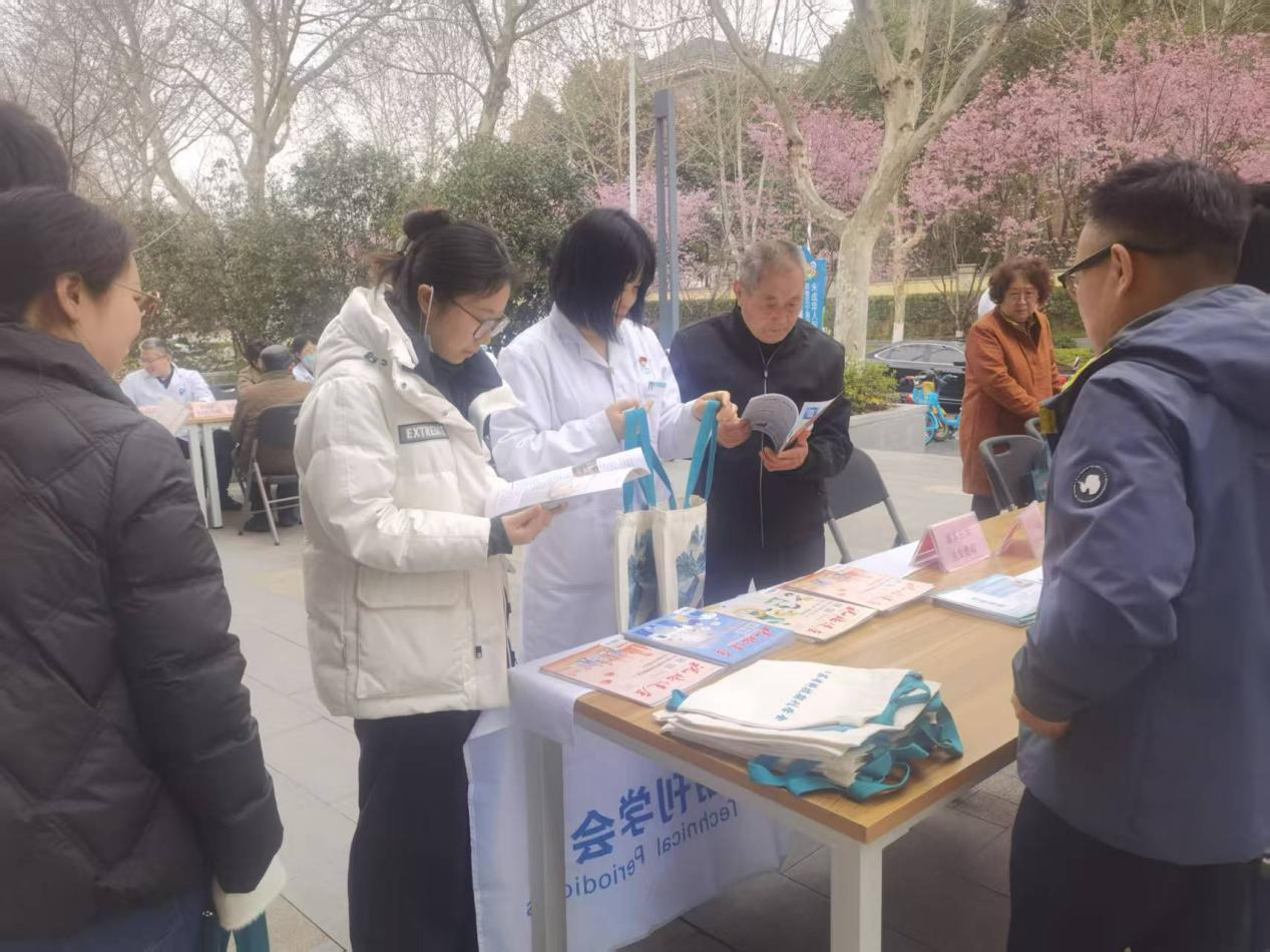 1776256527575321.png 微信图片_2026-04-15_203443_213.png